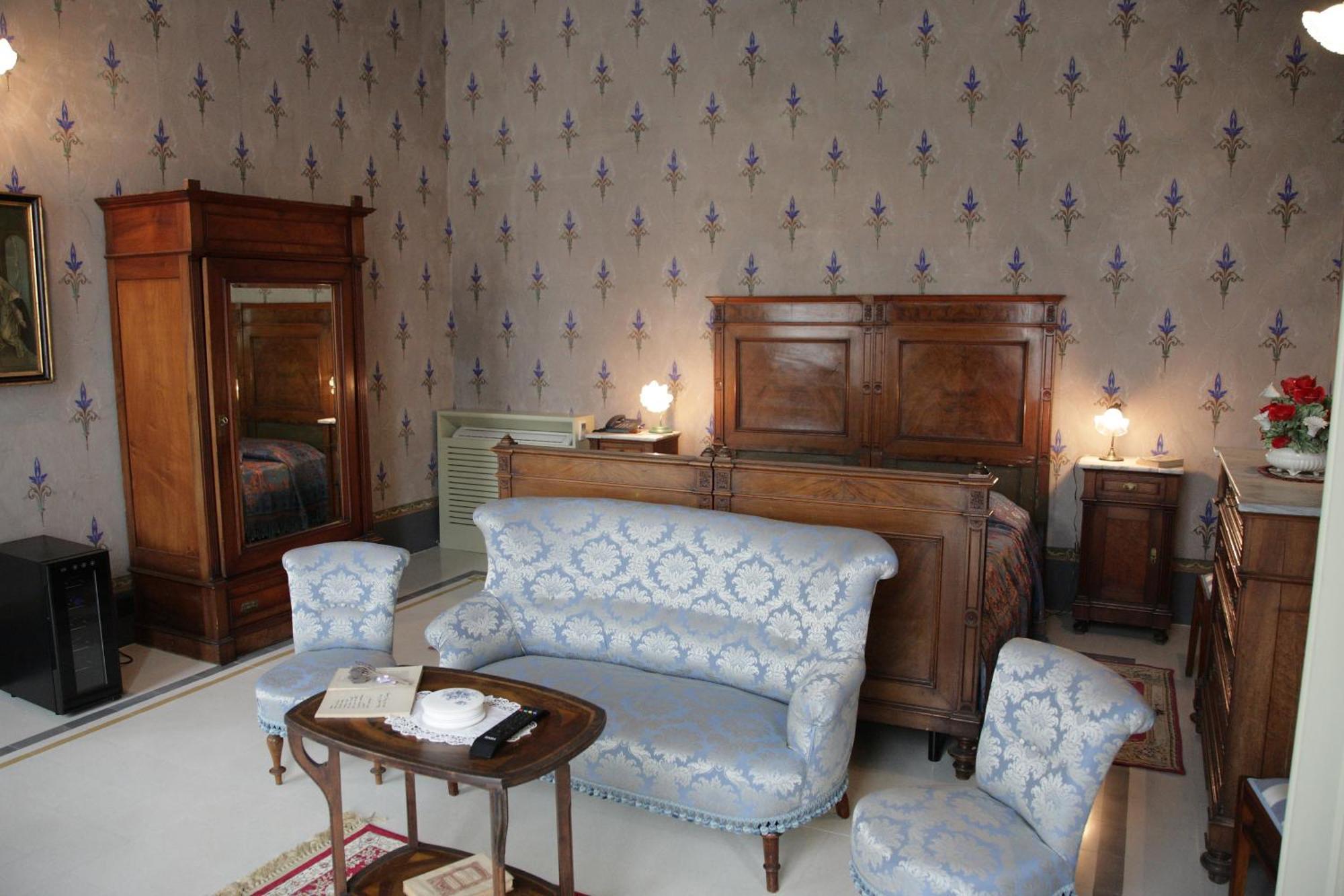 Residenza D'Epoca Regina D'Arborea Oristano Quarto foto