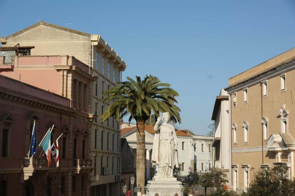 Residenza D'Epoca Regina D'Arborea Oristano Exterior foto