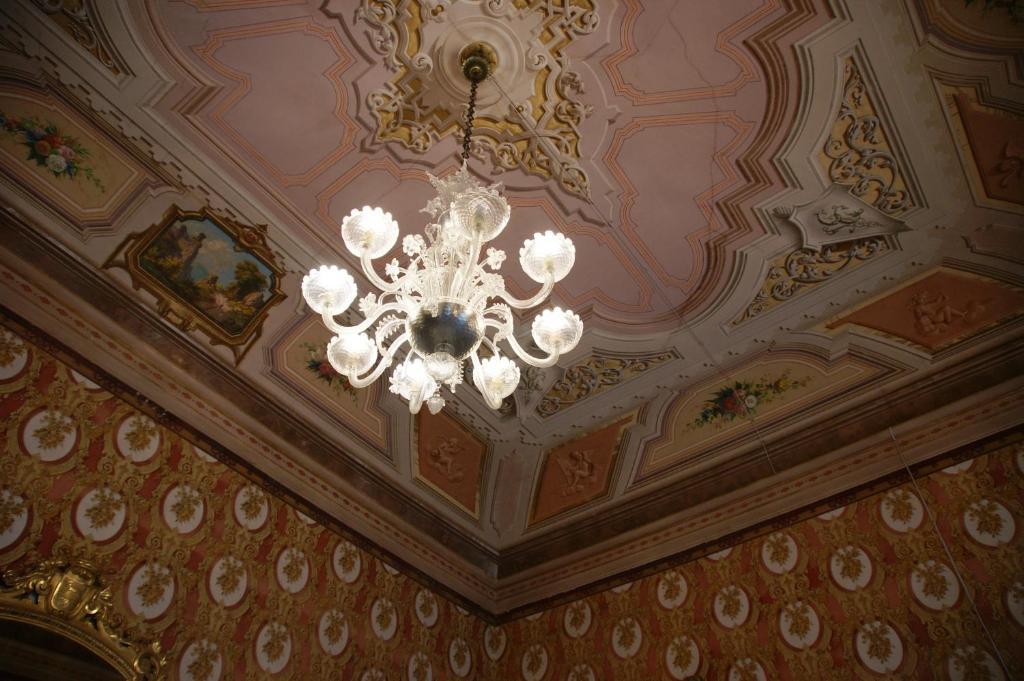 Residenza D'Epoca Regina D'Arborea Oristano Exterior foto